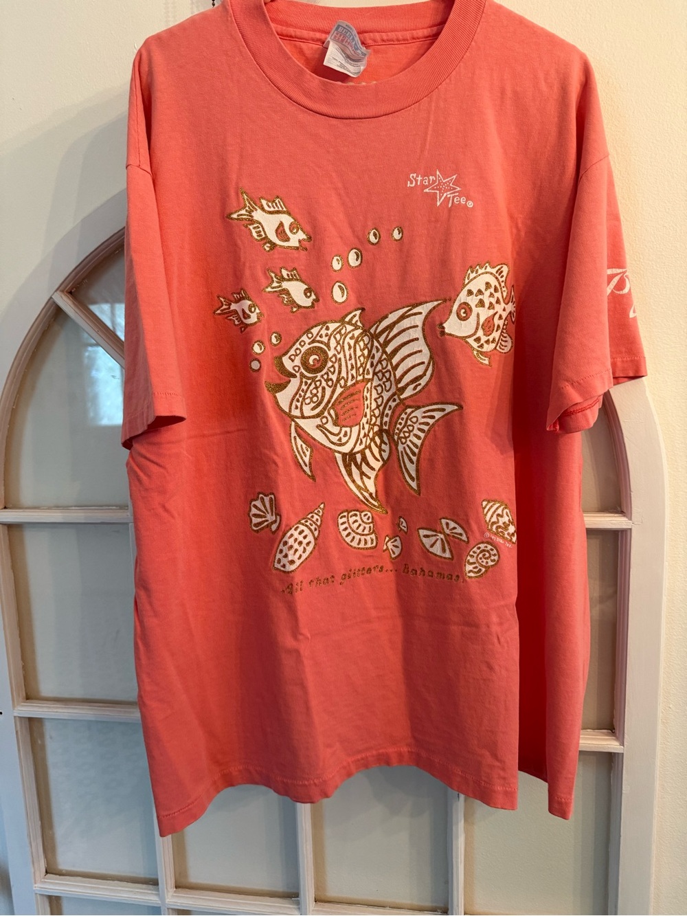 Vintage 1990s Whimsical graphic tee grannycore All That Glitters... Bahamas"